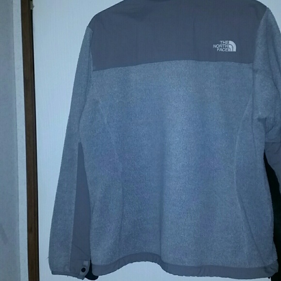 The North Face Jacket - Picture 2 of 4